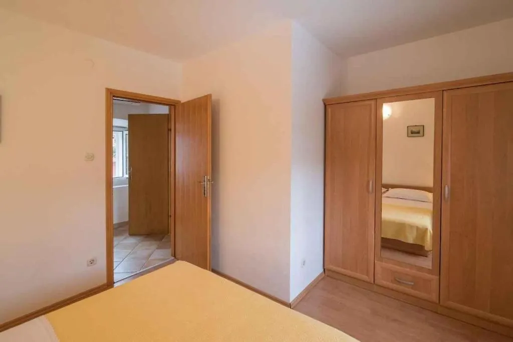 Greta Apartment Vrbnik  0*, Vrbnik (Primorje-Gorski Kotar)