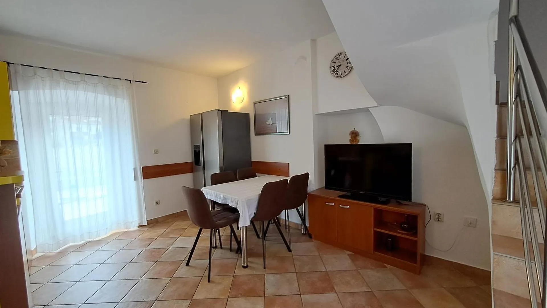 Greta Apartment Vrbnik  0*, Vrbnik (Primorje-Gorski Kotar) Croatia